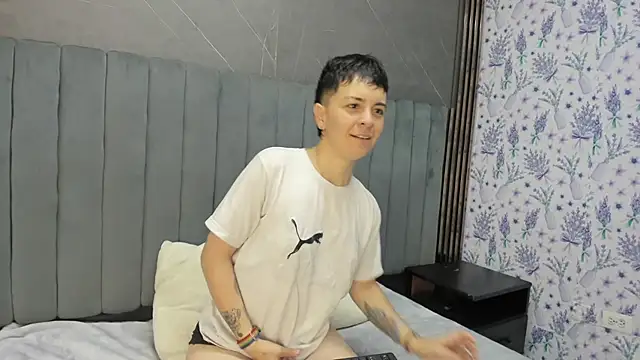  Hannah Hot online show from 12-01-25, 01:28