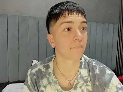  Hannah Hot online show from 01-13-26, 04:05