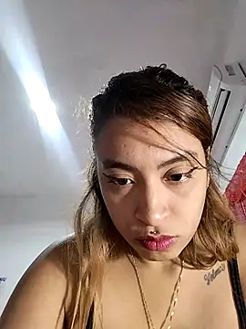 shanell saenz online show from 04-02-26, 02:52