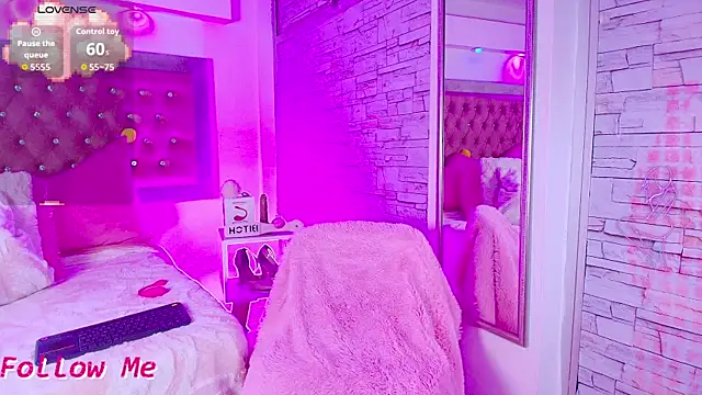 Bonn Glow online show from 02-05-26, 04:08