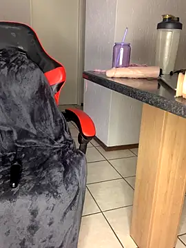 jayjayja19 online show from 11-06-25, 03:16