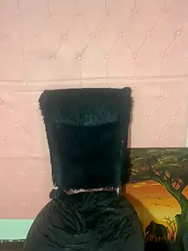 jayjayja19 online show from 10-27-25, 04:46