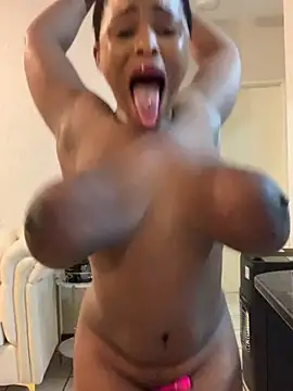 jayjayja19 online show from 06-26-26, 02:06
