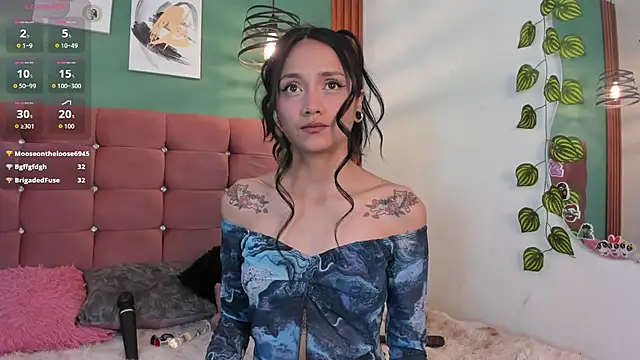 Snapshot of raven_smith_ chatting on 02-13-26, 09:37 raven smith online show from 02-13-26, 09:37