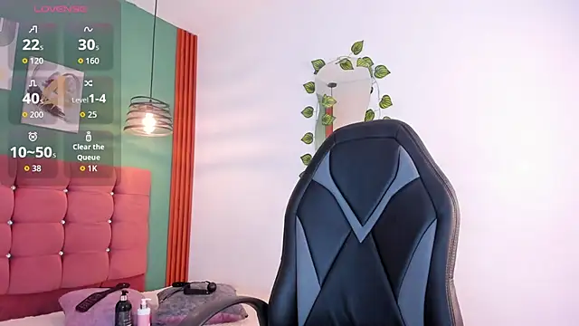 raven smith  online show from 01-15-26, 05:11