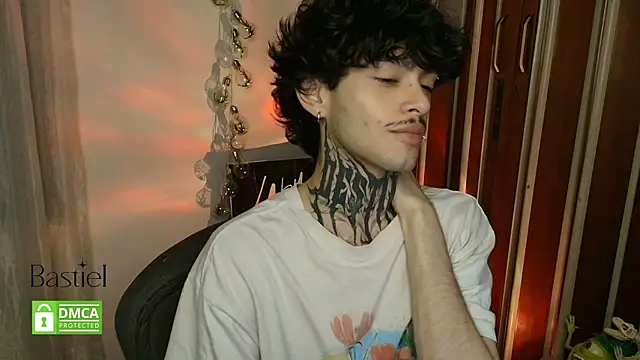 Mihail leroy online show from 09-18-25, 01:52