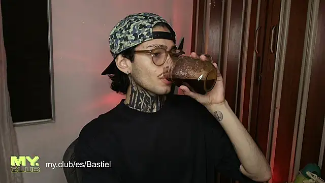 Mihail leroy online show from 04-14-26, 11:32