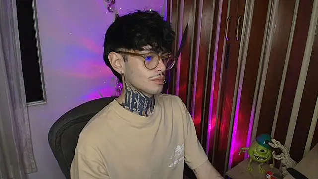 Mihail leroy online show from 11-27-25, 03:18