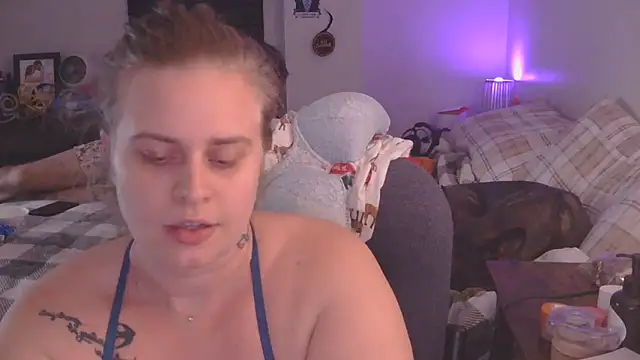 Sexyblonde12344 online show from 10-31-25, 01:46