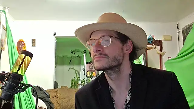 MasterDaddyCool online show from 10-30-25, 09:22