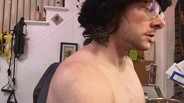 MasterDaddyCool online show from 12-04-25, 07:57