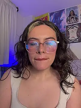 Katheerine online show from 03-18-26, 01:53