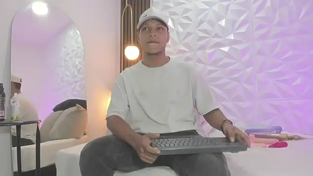 Ricky Owens1 online show from 10-14-25, 01:12