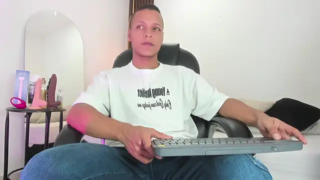 Ricky Owens1 online show from 09-11-25, 01:00