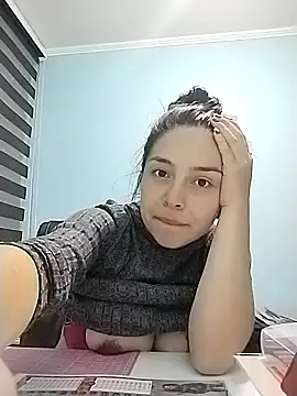 Mamii Dolcee online show from 01-18-26, 04:49