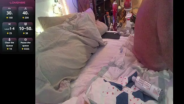 Pussyeat2please online show from 03-26-26, 09:07