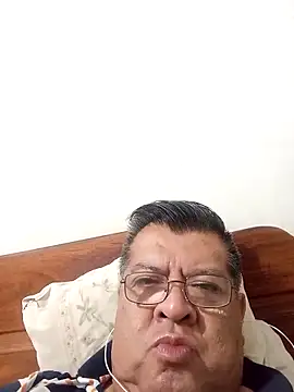 luisfernando66 online show from 03-28-26, 07:09