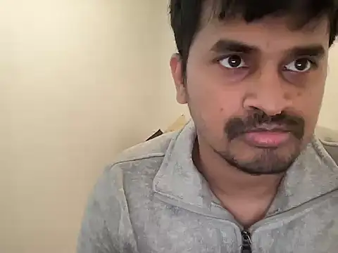 Unseenadam143 online show from 10-28-25, 05:56