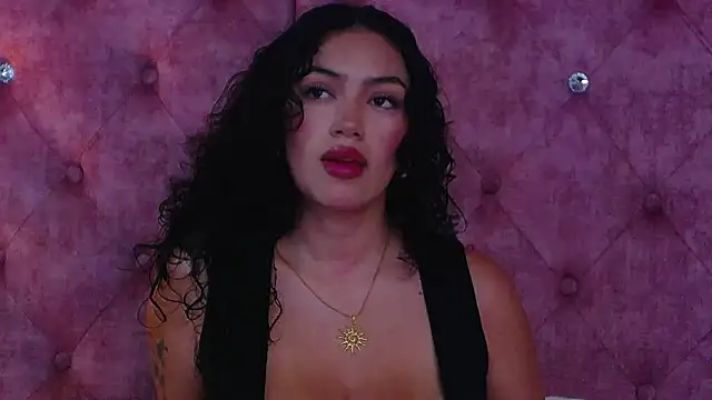 MaddisonBelucci online show from 09-12-25, 08:30