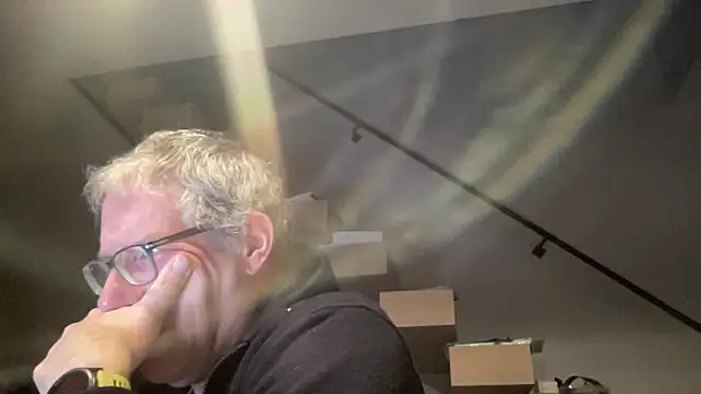 choupipat1 online show from 12-05-25, 07:07