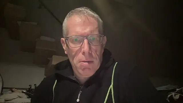 choupipat1 online show from 10-06-25, 10:54