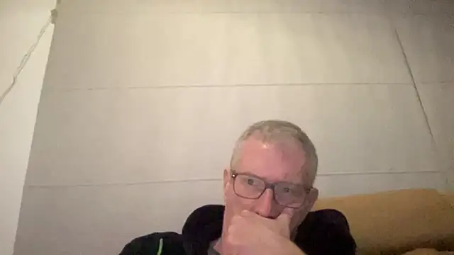 choupipat1 online show from 03-22-26, 08:10