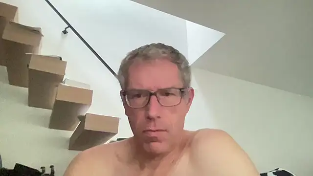 choupipat1 online show from 09-10-25, 06:01