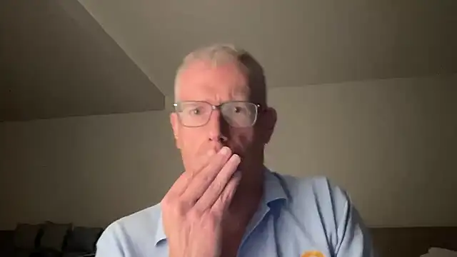 choupipat1 online show from 04-28-26, 01:15