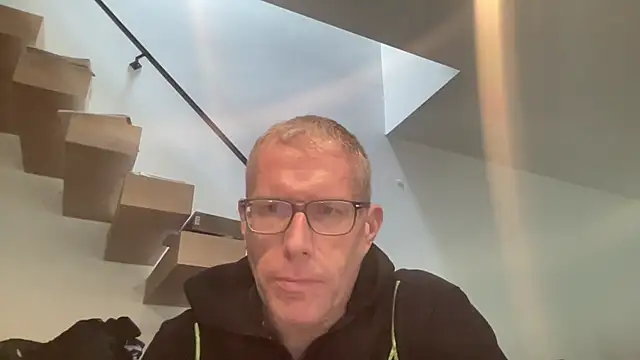 choupipat1 online show from 03-08-26, 08:28