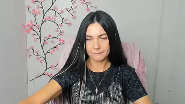 Lune Moon online show from 03-17-26, 06:38