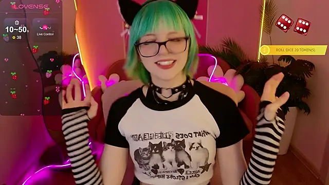 CoralineYoung online show from 03-10-26, 07:45