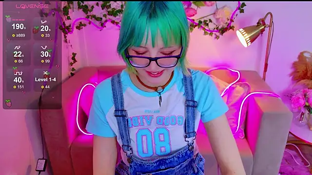 CoralineYoung online show from 04-01-26, 07:20