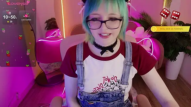 CoralineYoung online show from 03-19-26, 07:08