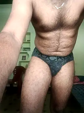 Snapshot of rishikyadav chatting on 12-17-25, 05:01 rishikyadav online show from 12-17-25, 05:01