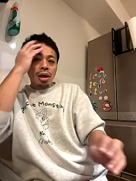 muut1215 online show from 11-18-25, 06:11