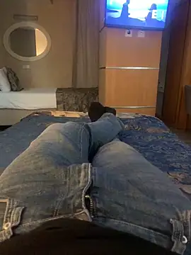 Snapshot of sesa12 chatting on 12-15-25, 03:40 sesa12 online show from 12-15-25, 03:40