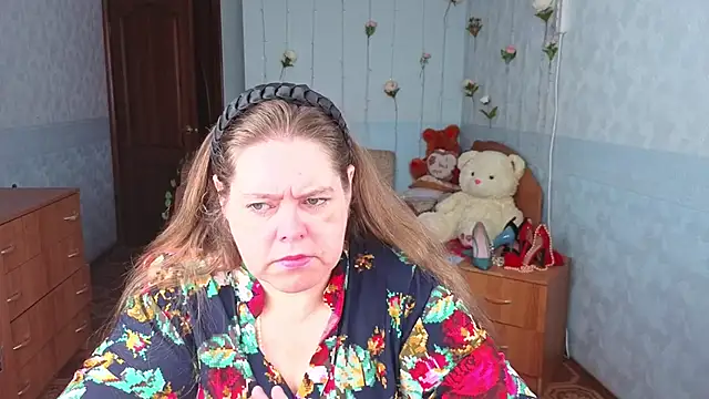 Audrey Aura online show from 09-19-25, 05:11