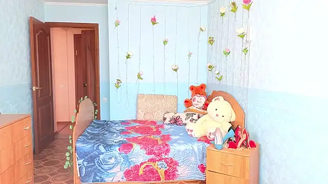 Audrey Aura online show from 09-21-25, 05:45