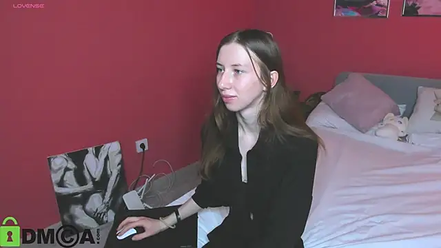 Snapshot of Lisbeth__Salander chatting on 09-26-25, 02:40 Lisbeth Salander online show from 09-26-25, 02:40
