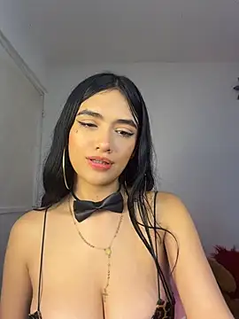 Snapshot of mandy222_ chatting on 06-26-26, 05:46 mandy222 online show from 06-26-26, 05:46