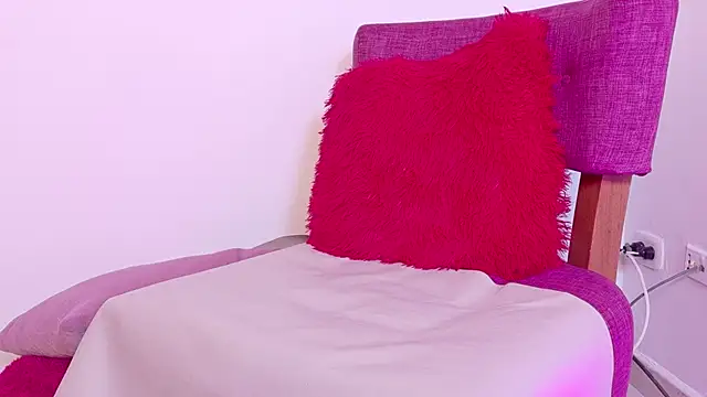 KITY HILL online show from 02-09-26, 03:48