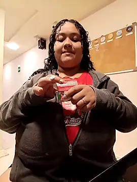 KITY HILL online show from 03-23-26, 01:28