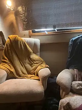 ladyboatlady online show from 03-25-26, 06:35