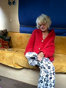 ladyboatlady online show from 09-09-25, 07:18