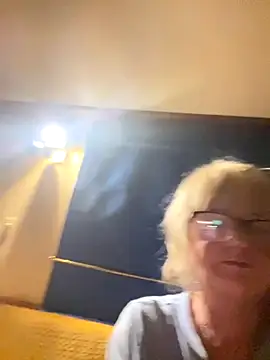 ladyboatlady online show from 11-04-25, 06:33