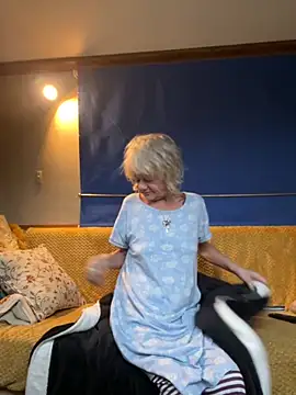 ladyboatlady online show from 10-29-25, 07:18