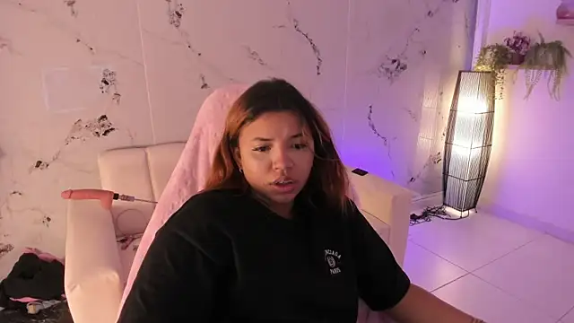 scarlett enjoy1 online show from 11-18-25, 02:42