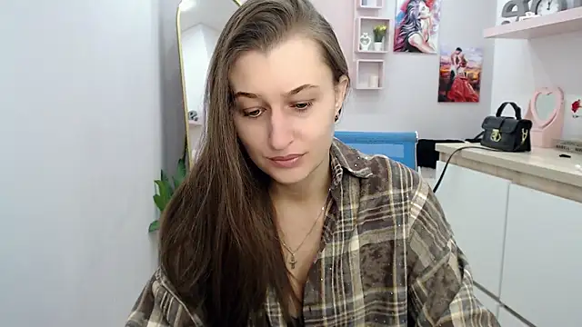 Snapshot of muriel_elvin chatting on 09-11-25, 05:18 muriel elvin online show from 09-11-25, 05:18