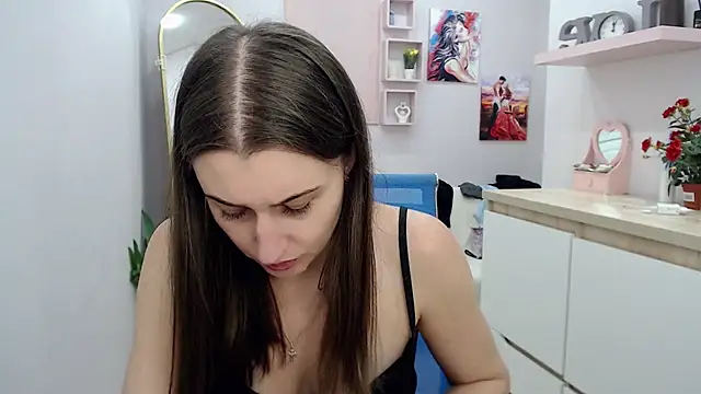 muriel elvin online show from 10-31-25, 06:21