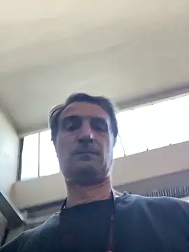 Snapshot of sasatimido chatting on 09-22-25, 03:29 sasatimido online show from 09-22-25, 03:29